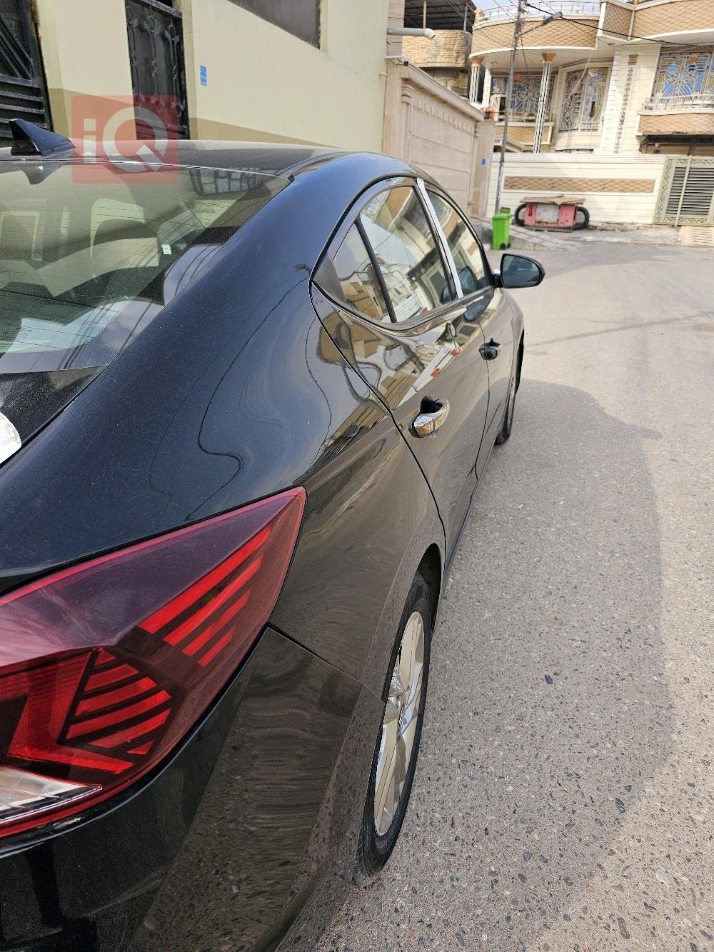 هيونداي النترا